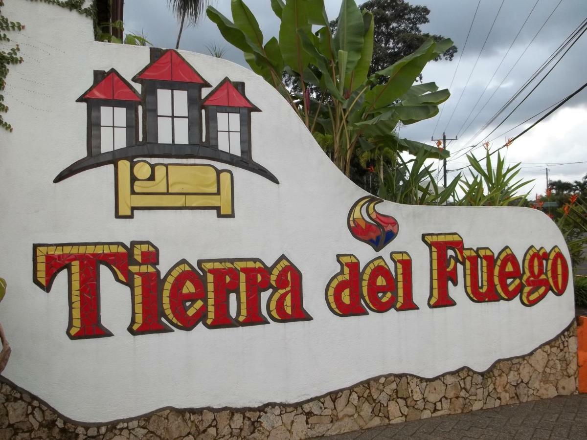 Hotel Tierra Del Fuego La Fortuna Buitenkant foto